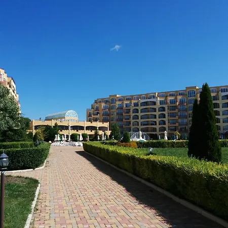 Апартаменты Sandapart Midia Grand *
