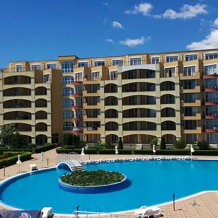 Appartement Sandapart Midia Grand *
